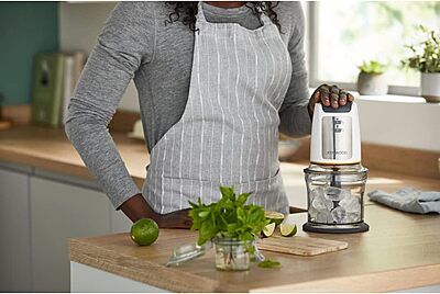 KENWOOD CHP61.200WH Electric Food Chopper 500W – Dual Speed Control, 2×500ml Bowls KENWOOD CHP61.200WH Electric Food Chopper 500W – Dual Speed Control, 2×500ml Bowls