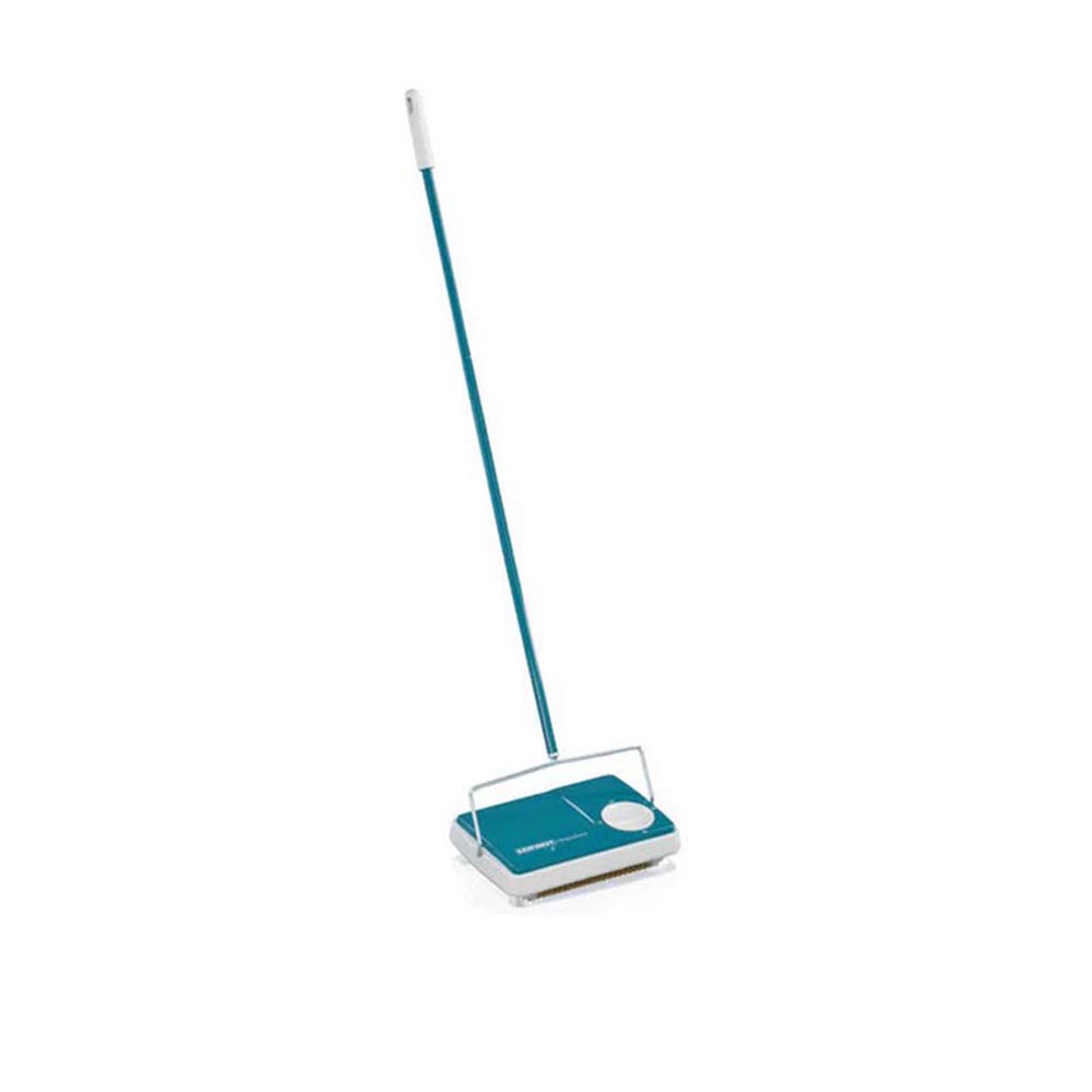 LF 11700 C/S REGULUS Manual Floor Sweeper – Easy and Convenient Cleaning with 3-Brush Performance LF 11700 C/S REGULUS Manual Floor Sweeper – Easy and Convenient Cleaning with 3-Brush Performance