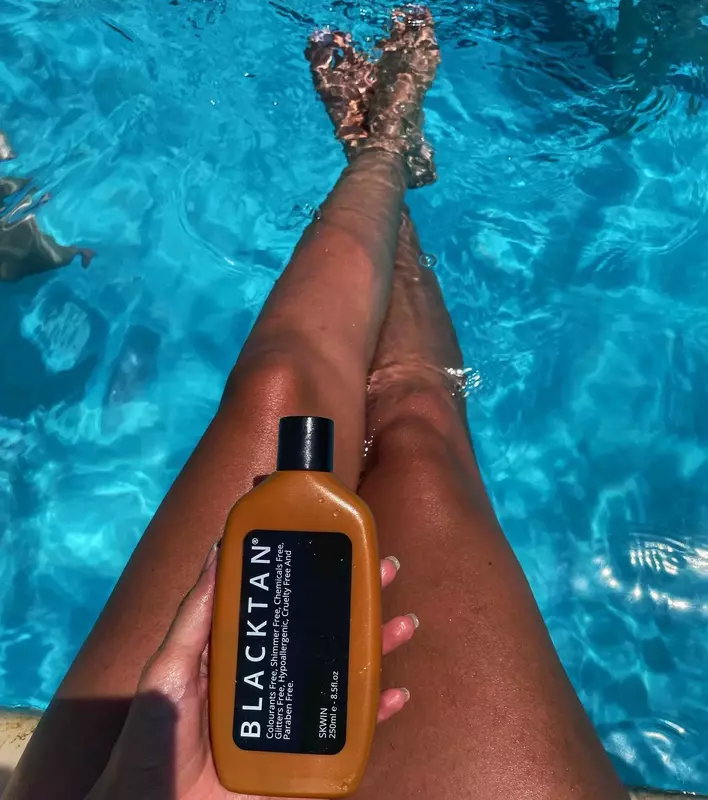 Skwin Blacktan Tanning Oil, Prevents dryness and maintains skin hydration during sun exposure