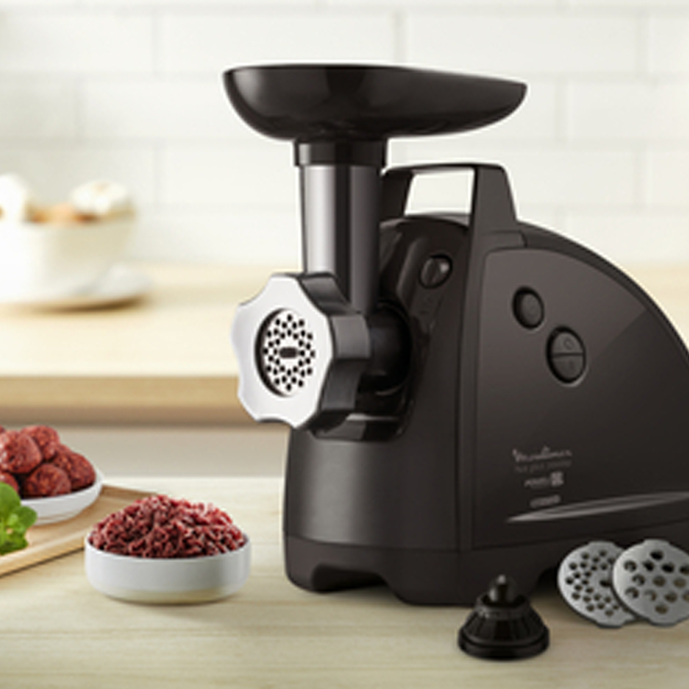 Moulinex HV8 Plus 4-in-1 Meat Mincer , 2000W,Ultimate performance up to 3.5 kg per minute