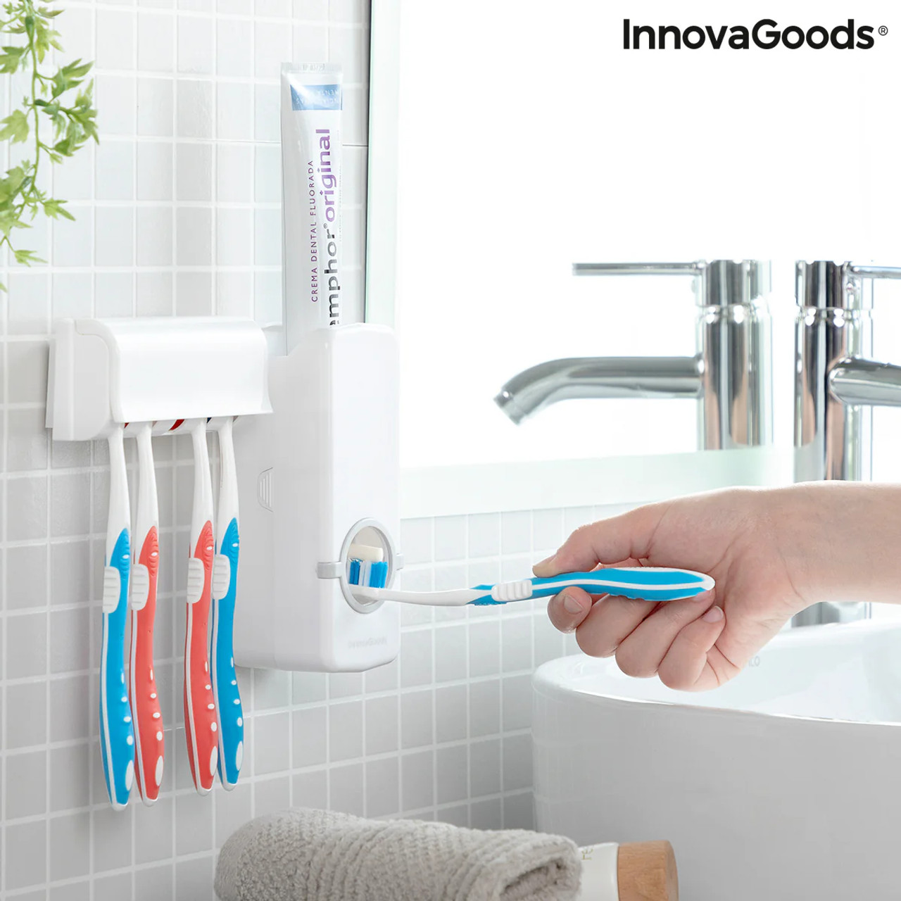 InnovaGoods Toothpaste Dispenser And Holder Diseeth, V0103572, this dispenser offers a hygienic and efficient way to dispense toothpaste directly onto your toothbrush. InnovaGoods Toothpaste Dispenser And Holder Diseeth, V0103572, this dispenser offers a hygienic and efficient way to dispense toothpaste directly onto your toothbrush.