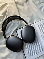 AIR MAX RGB -LED LIGH - STREO HEADPHONES - 250MaH Black AIR MAX RGB -LED LIGH - STREO HEADPHONES - 250MaH Black