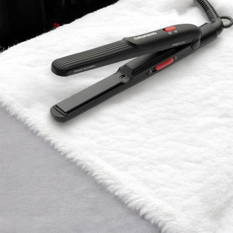Grundig Mini Hair Straightener 18w Wireless Grundig Mini Hair Straightener 18w Wireless
