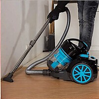 Multi-Cyclonic Bagless 2000 W Max Power, 2.5 L Canister Multi-Cyclonic Bagless 2000 W Max Power, 2.5 L Canister