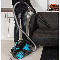 Multi-Cyclonic Bagless 2000 W Max Power, 2.5 L Canister Multi-Cyclonic Bagless 2000 W Max Power, 2.5 L Canister