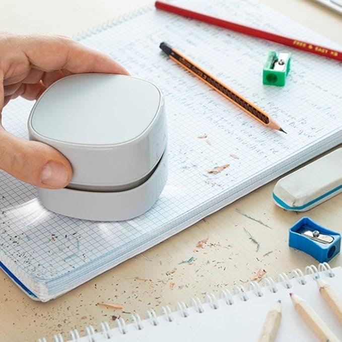 InnovaGoods Mini Portable Desk Vacuum Cleaner Micuum, V0103175