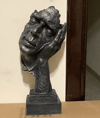 Decoration Stand Face Thinking