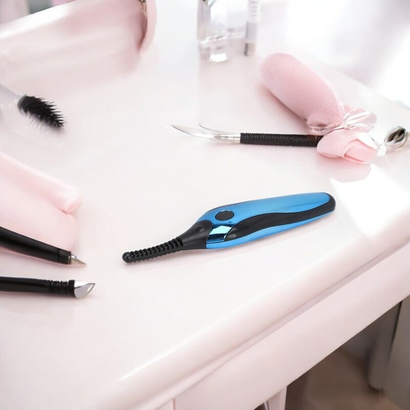 Eyelash Curler Curl Without Hurt A01-8546 blue Eyelash Curler Curl Without Hurt A01-8546 blue