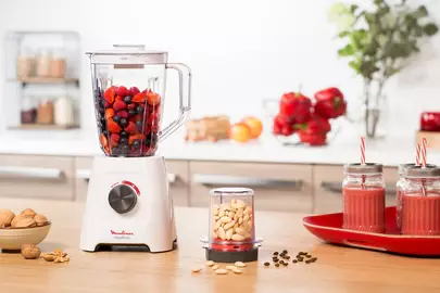 MOULINEX BlendForce 2 Blender – 2L Smoothie Maker & Mixer, 600W Power, 3 Speeds. MOULINEX BlendForce 2 Blender – 2L Smoothie Maker & Mixer, 600W Power, 3 Speeds.