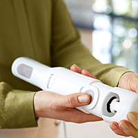 Philips-ProMix Handblender powerful motor 650w and ergonomic design Philips-ProMix Handblender powerful motor 650w and ergonomic design