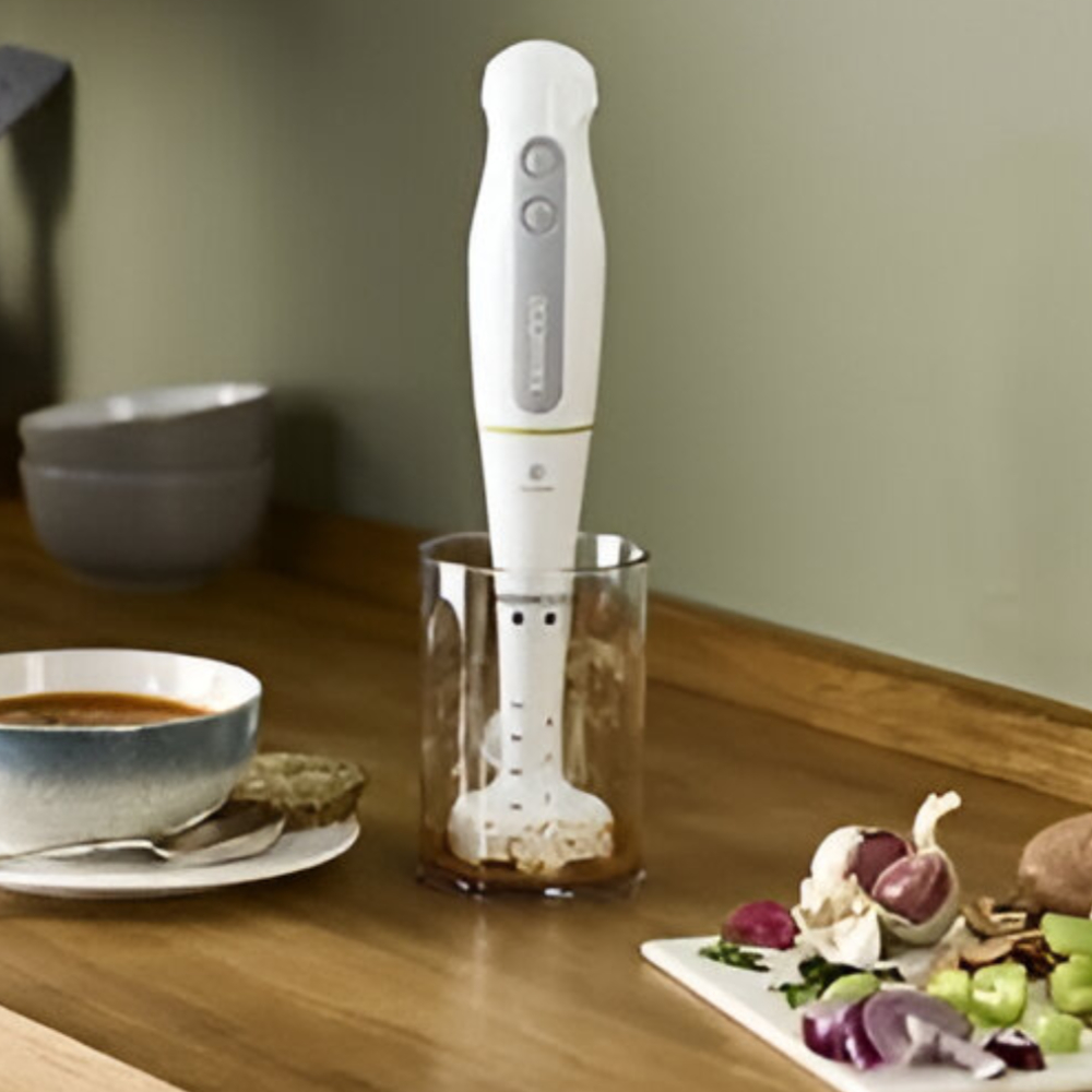 Kenwood Triblade Hand Blender HDP100WG, 300W Motor, 2 Speed Settings, Ergonomic Design with Stainless Steel Blades, Ideal for Blending, Pureeing, and Whisking, Easy to Clean and Compact