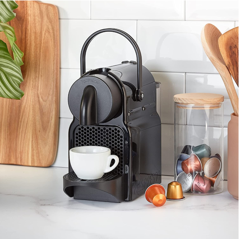 De'Longhi Inissia Nespresso Capsule Coffee Machine EN80B – Compact Espresso Maker with 0.7L Water Tank, 19-Bar High Pressure Pump De'Longhi Inissia Nespresso Capsule Coffee Machine EN80B – Compact Espresso Maker with 0.7L Water Tank, 19-Bar High Pressure Pump