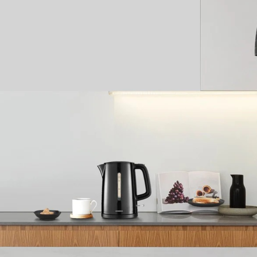 Kenwood ZJP00.000BK Cordless Electric Kettle – 1.7L Capacity, 2200W Fast Boil Power, Removable Limescale Filter, Automatic Shut-Off & 360° Swivel Base