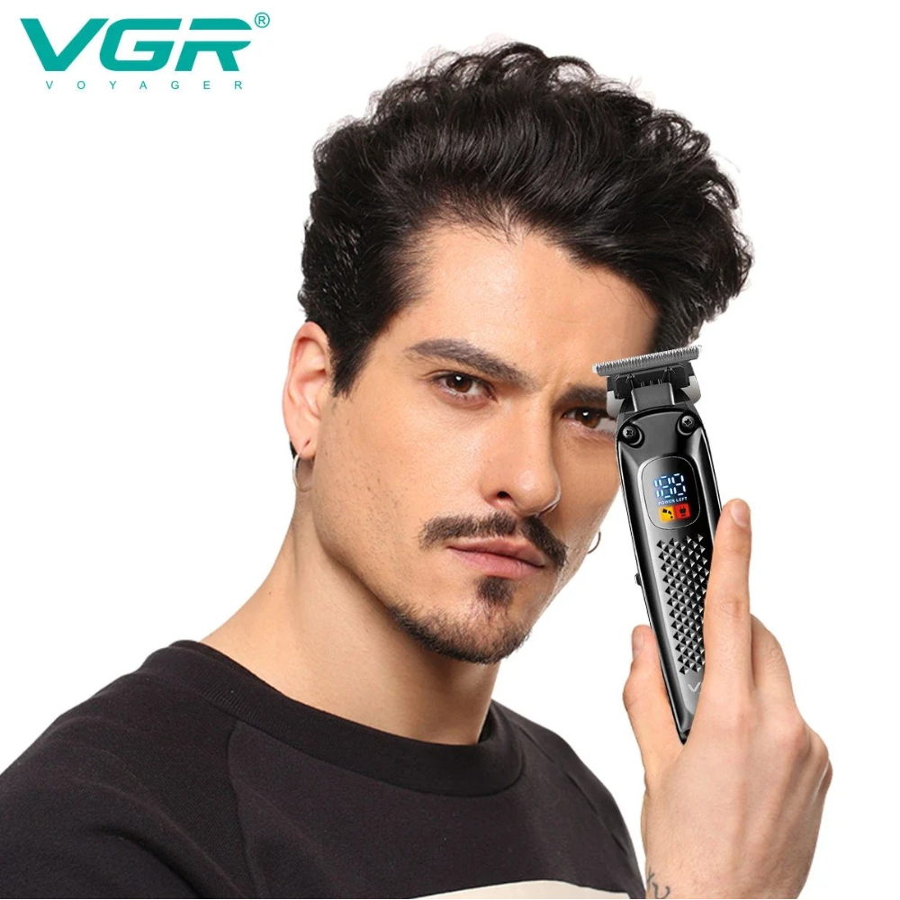 VGR V-972 Limited Edition Professional Hair Clipper for Men Digital LED Display Corded & Cordless Use 4 Cutting Combs Ceramic & Powder Metallurgic Blade 180-Min Runtime