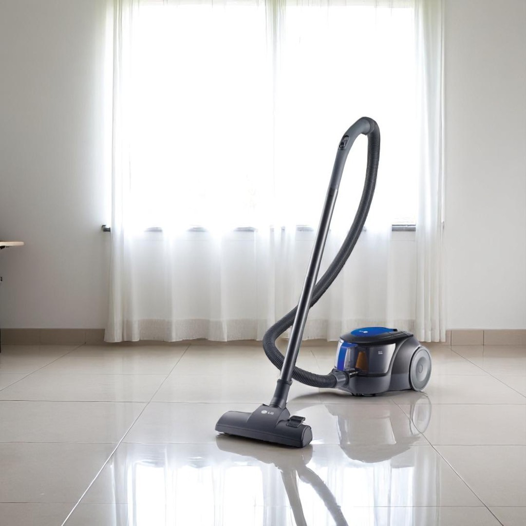 LG VK69662N Vacuum Cleaner 1600W – Compact Cyclone System with 1.2L Dust Bin, 350W Suction Power, Crevice Nozzle, Steel Pipe – Dry Cleaning Vacuum with Powerful Suction and Convenient Dust Disposal